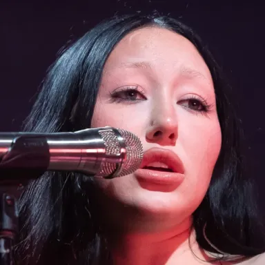 Noah Cyrus profile photo