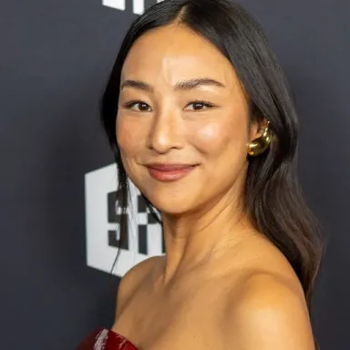 Greta Lee profile photo