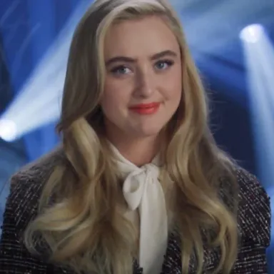 Kathryn Newton profile photo
