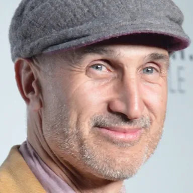 Craig Gillespie profile photo