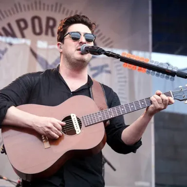 Marcus Mumford profile photo