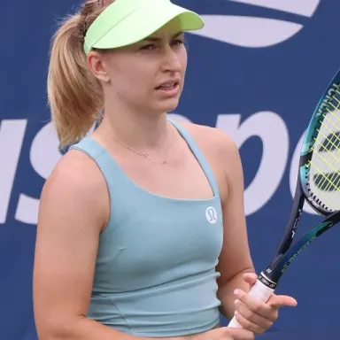 Daria Saville profile photo