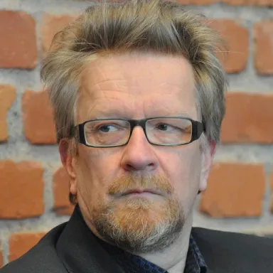 Kari Enqvist profile photo