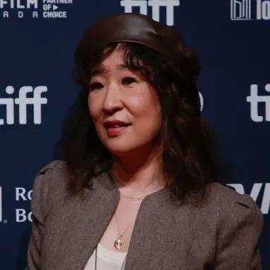 Sandra Oh profile photo