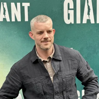 Russell Tovey profile photo