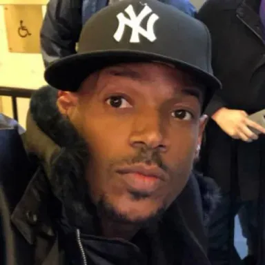 Marlon Wayans profile photo