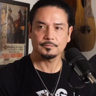Chris Pérez profile photo