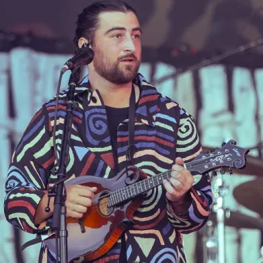 Noah Kahan profile photo