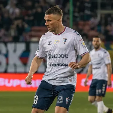 Lukas Podolski profile photo