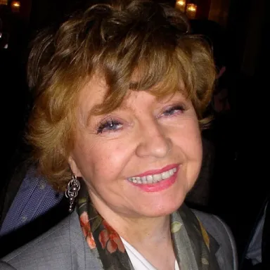 Prunella Scales profile photo