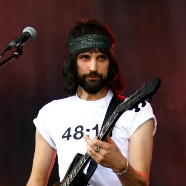Serge Pizzorno profile photo