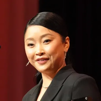 Lana Condor profile photo
