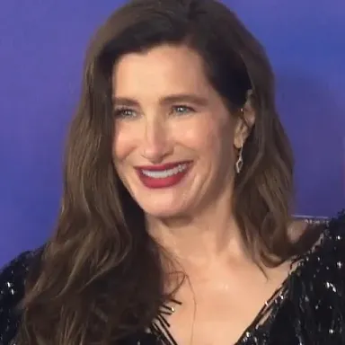 Kathryn Hahn profile photo