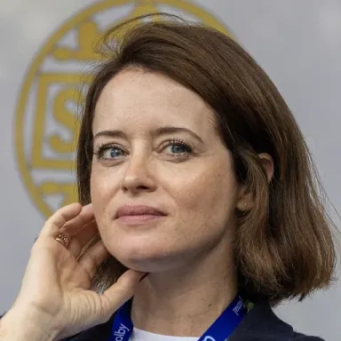 Claire Foy profile photo