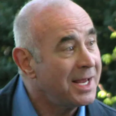 Bob Hoskins profile photo