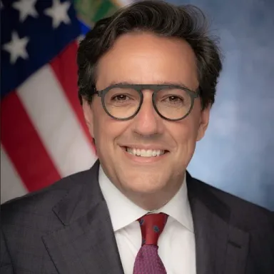 Darío Gil profile photo