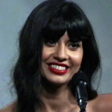 Jameela Jamil profile photo