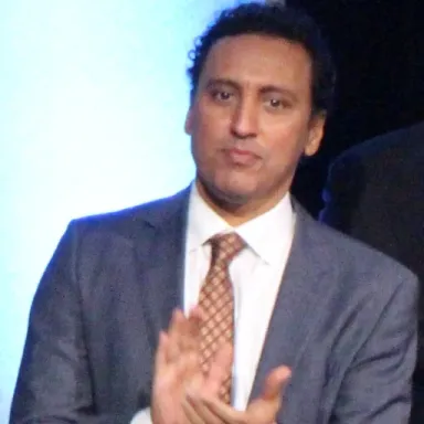 Aasif Mandvi profile photo