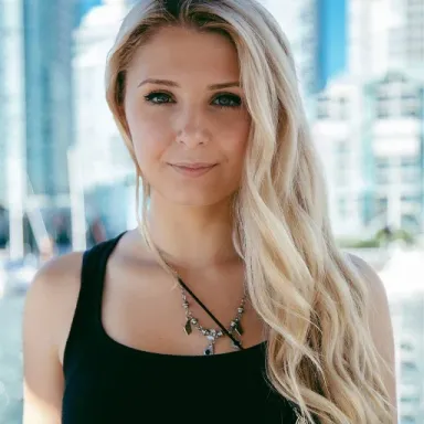 Lauren Southern profile photo