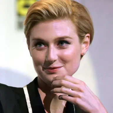 Elizabeth Debicki profile photo