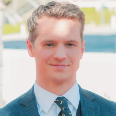 Freddie Stroma profile photo