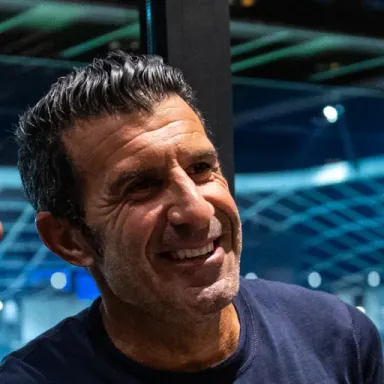 Luís Figo profile photo