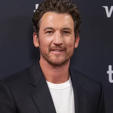 Miles Teller profile photo