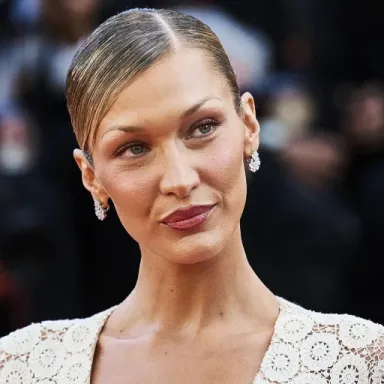 Bella Hadid profile photo
