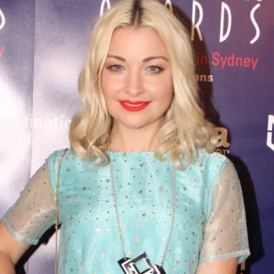 Kate Miller-Heidke profile photo