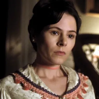 Elaine Cassidy profile photo