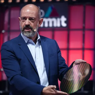 Simon Segars profile photo