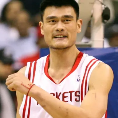 Yao Ming profile photo
