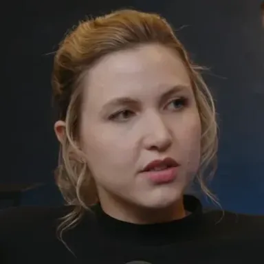 Taylor Tomlinson profile photo