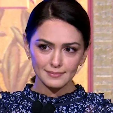 Nazanin Boniadi profile photo