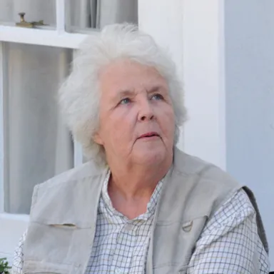 Stephanie Cole profile photo