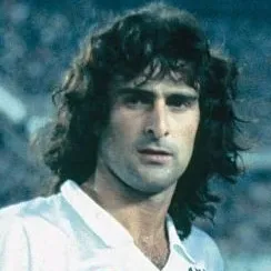 Mario Kempes profile photo