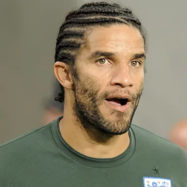David James (footballer, born 1970) profile photo