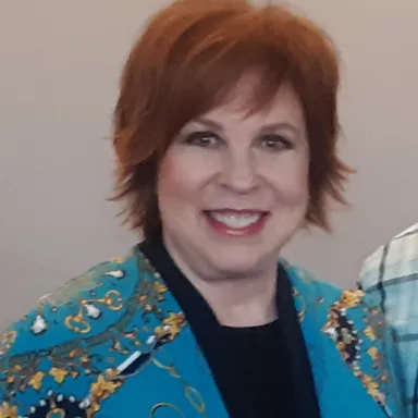 Vicki Lawrence profile photo