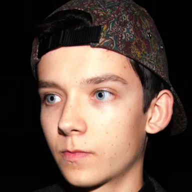 Asa Butterfield profile photo