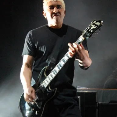 Pat Smear profile photo
