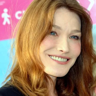 Carla Bruni profile photo