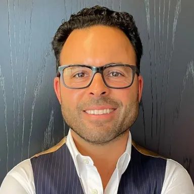 Andrew Nikou profile photo