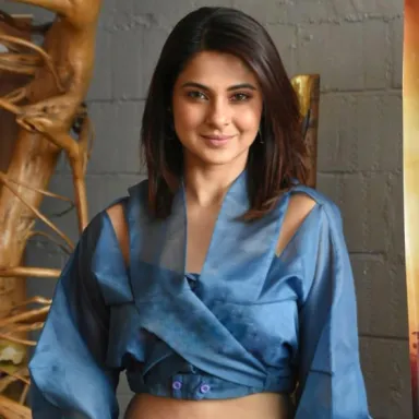 Jennifer Winget profile photo