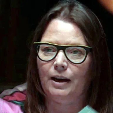 Joanna Scanlan profile photo