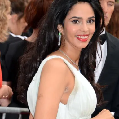 Mallika Sherawat profile photo