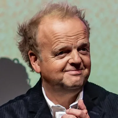 Toby Jones profile photo
