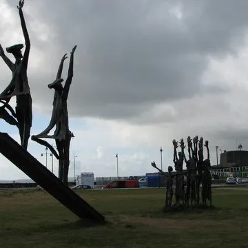 John Behan (sculptor) profile photo