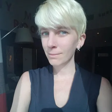Jolene Creighton profile photo