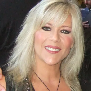 Samantha Fox profile photo