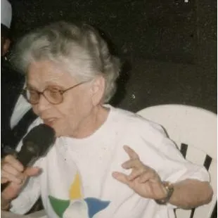 foto de perfil de Adísia Sá